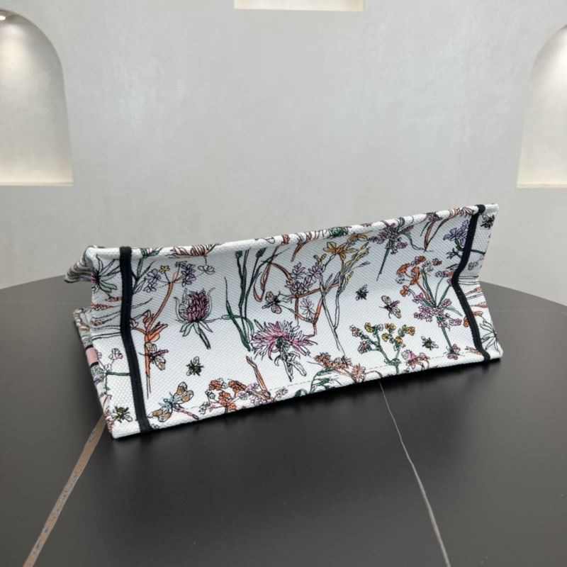 chr1st1an D10r shopping bags